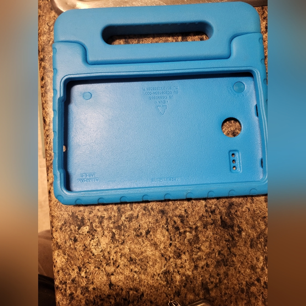 Dteck Handle Case For iPad Pro 11 inch tablet
